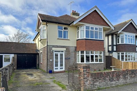 4 bedroom detached house for sale - Selsey Avenue, Bognor Regis, West Sussex PO21