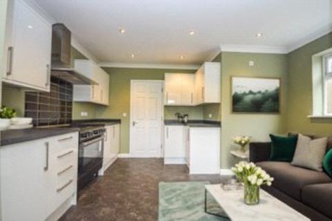 4 bedroom detached house for sale, Swindon Road, Wiltshire SN3