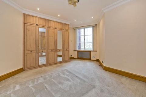 3 bedroom flat to rent, St. Johns Wood Road, St. Johns Wood Court, NW8