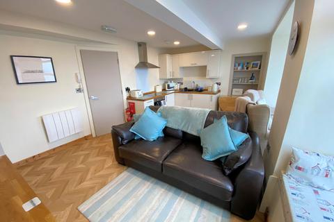 1 bedroom flat for sale, 12 Glandovey Terrace, Aberdovey LL35