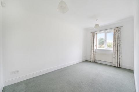 7 Compton Court, Collingham, Wetherby, LS22 5NZ