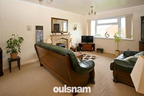 2 bedroom maisonette for sale, Lomas Drive, Northfield, Birmingham, B31