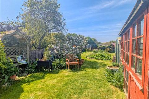4 bedroom semi-detached house for sale, Kirby Cross CO13