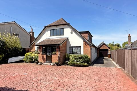 5 bedroom detached house for sale, Lion Road, Nyetimber, Bognor Regis, West Sussex PO21