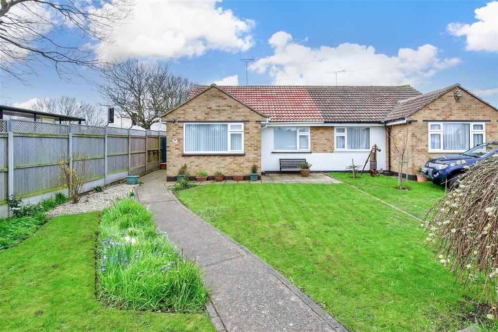 Queen Berthas Avenue, Birchington, Kent 2 bed semidetached bungalow for sale £295,000