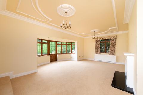6 bedroom village house for sale, The Orchard, Wilmcote, Stratford-upon-Avon, Warwickshire, CV37.
