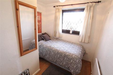 15 Burnside Close, Heywood, OL10 2DH