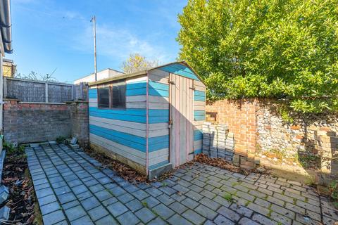 3 bedroom terraced house for sale, Pakefield Street, Pakefield, Lowestoft