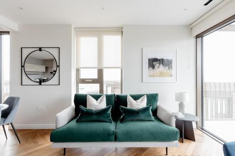 2 bedroom apartment to rent, Saxon House, Kings Road Park, London, SW6