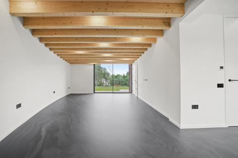 1a Buckleigh Way, London, SE19 2PZ