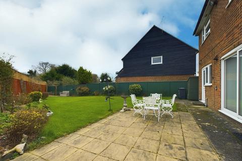 3 bedroom detached house for sale, Grimms Meadow, Walters Ash