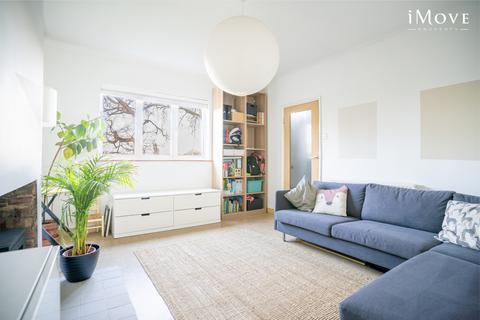 20 Salters Hill, London, SE19 1DZ