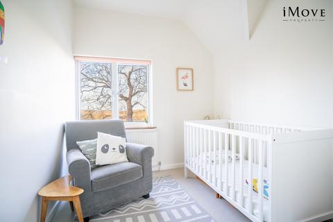 20 Salters Hill, London, SE19 1DZ