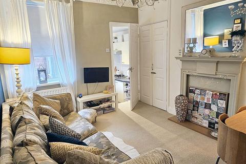 3 bedroom flat for sale, Rosalind Avenue, Bedlington, Northumberland, NE22 5BA