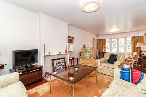 3 bedroom detached house for sale - Woodland Drive, Watford, Herts, WD17
