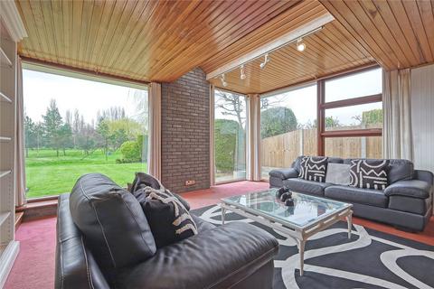 3 bedroom detached house for sale, Woodgrange Drive, Thorpe Bay, Essex, SS1