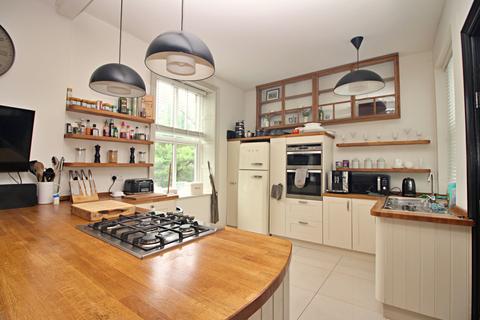 531 Helmshore Road, Helmshore, Rossendale, BB4 4LQ