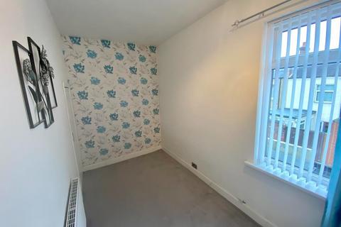 2 bedroom terraced house to rent, Wilson Street, Darlington DL3