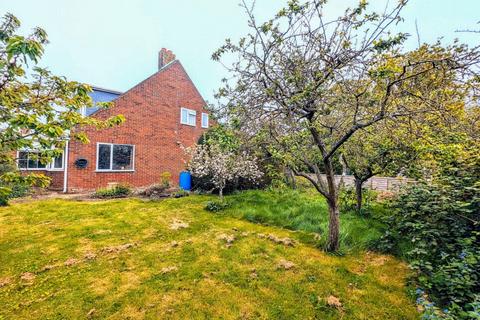 4 bedroom detached house for sale, Manor Road, St Nicholas at Wade, CT7