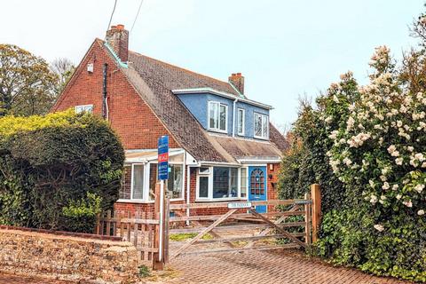 4 bedroom detached house for sale, Manor Road, St Nicholas at Wade, CT7