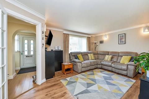 67 Church Fields, Headley, Bordon, GU35 8PF