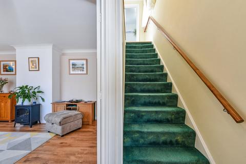 67 Church Fields, Headley, Bordon, GU35 8PF