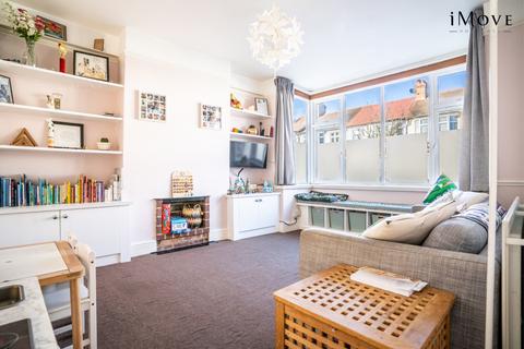38 Chartham Road, London, SE25 4HP
