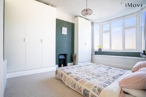 38 Chartham Road, London, SE25 4HP