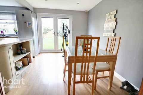 5 Fullerton Close, Skellow, Doncaster, DN6 8RU