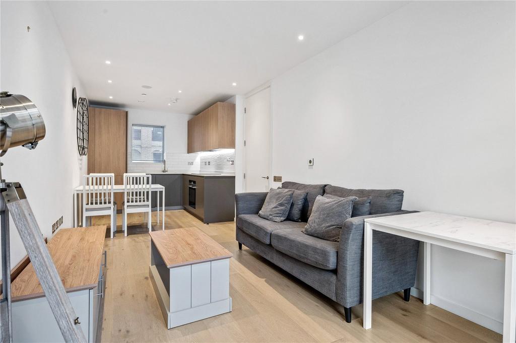Baldwins Gardens, London, EC1N 1 bed apartment for sale £600,000