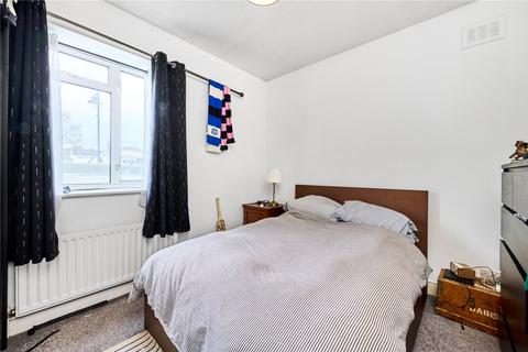 2 bedroom flat for sale, Slievemore Close, Clapham, London, SW4