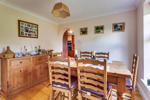 11 The Rise, Caversham, Reading, RG4 8NZ