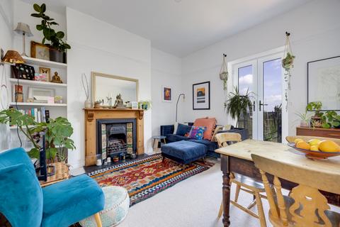 23b Cintra Park, London, SE19 2LH