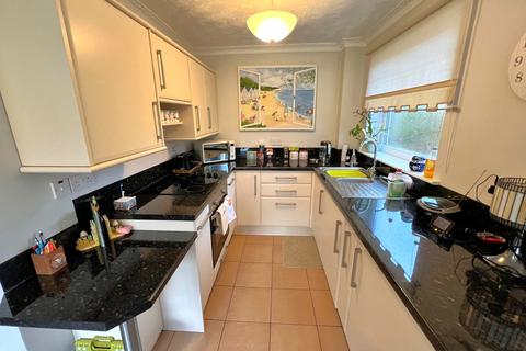 1 bedroom semi-detached house for sale, Snowdon Close, Blackpool FY1