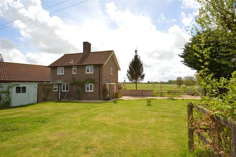 3 bedroom detached house to rent - Winchester, Hampshire SO21