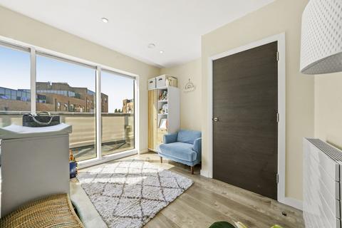 Flat 12, 7 Station Approach, London, SE26 5FD