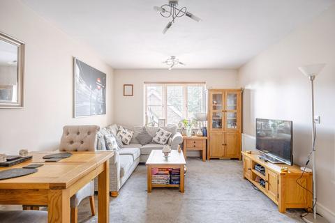 2 bedroom apartment for sale, Dunmow Road, Bishop's Stortford, Hertfordshire, CM23