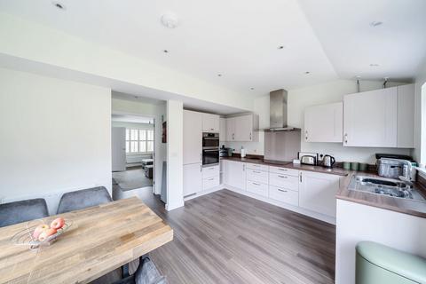 3 bedroom terraced house for sale, Partridge Way, Wickham, Fareham, Hampshire, PO17