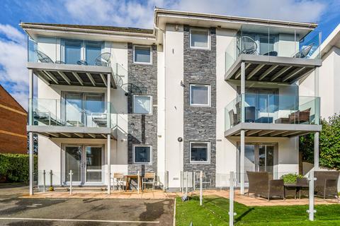 2 bedroom apartment for sale, Banks Road, Sandbanks, Poole, Dorset, BH13