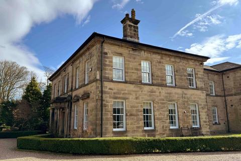 4 bedroom townhouse for sale, Standen Park House, Lancaster, LA1