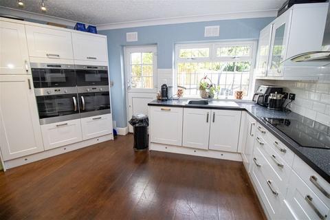 97 Arkley Road, Hall Green, Birmingham, B28 9PF