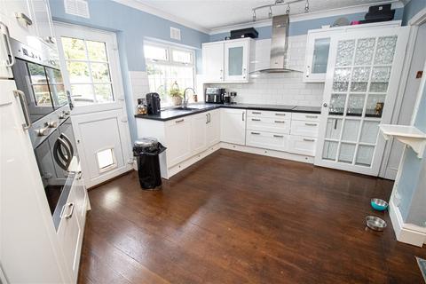 97 Arkley Road, Hall Green, Birmingham, B28 9PF