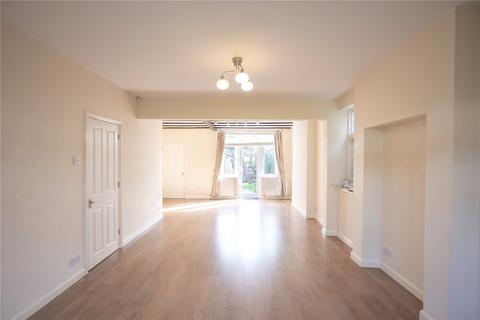 4 bedroom end of terrace house for sale - Princes Gardens, West Acton, London, W3