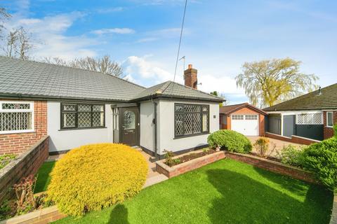 2 bedroom semi-detached bungalow for sale, Crossway Close, Ashton-in-Makerfield, WN4