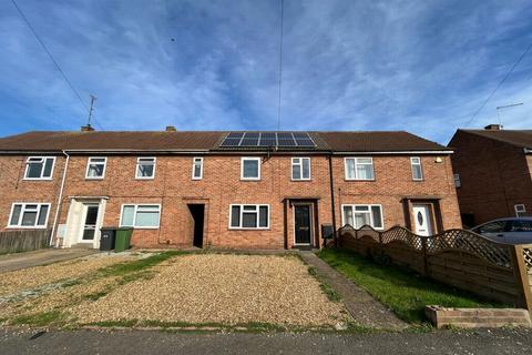 3 bedroom house to rent - Bluebell Avenue, Peterborough PE1