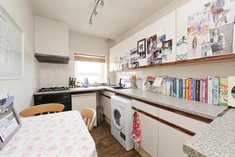 1 bedroom apartment to rent - Wandsworth Road, SW8
