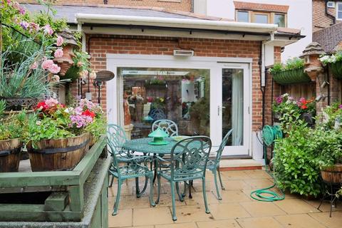 4 bedroom townhouse for sale - South Pallant, Chichester, West Sussex PO19