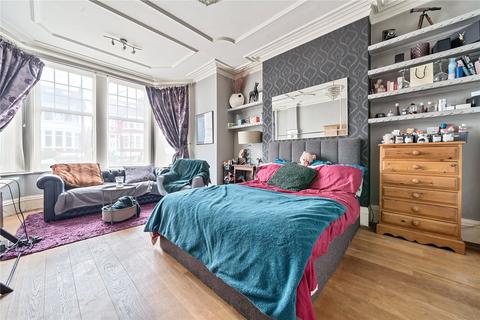 1 bedroom flat for sale, St Georges Road, Palmers Green, London, N13