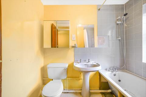 15 Copper Close, London, SE19 2RF