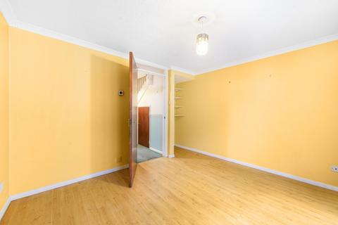 15 Copper Close, London, SE19 2RF